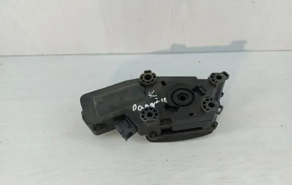 Skoda Superb B6 (3T) Tailgate/trunk/boot lock/catch/latch 3T0827299B