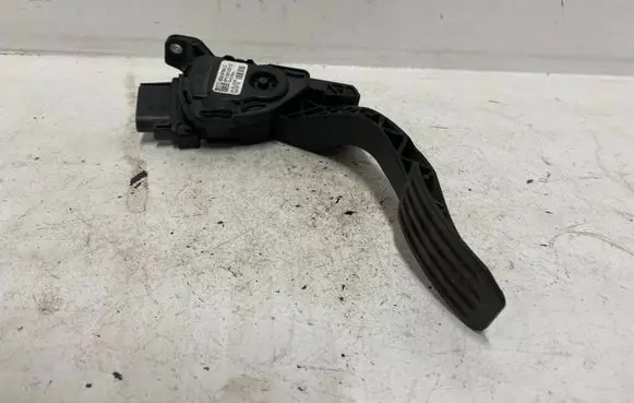 Ford S-MAX Accelerator throttle pedal 6G929F836LC 6PV00922012
