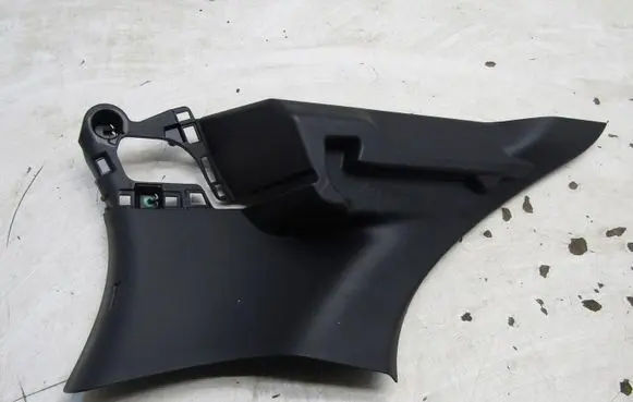 Nissan Micra K14 (C) pillar trim 1111