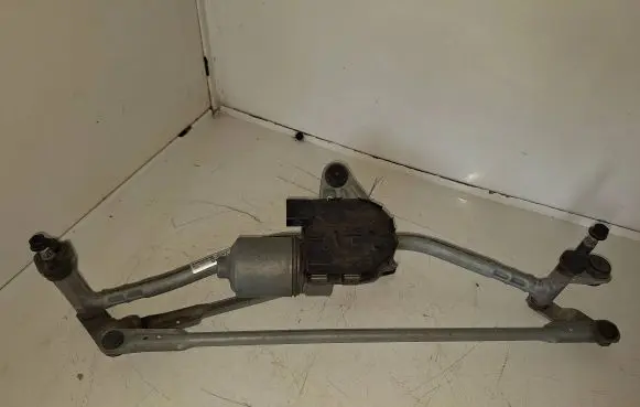 Volkswagen PASSAT B8 Front wiper linkage and motor 3G1955023C 20170222 3397021866