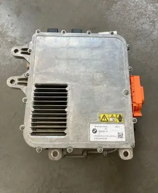 BMW i3 Voltage converter inverter 61445A12D42 63945210 21B034000165
