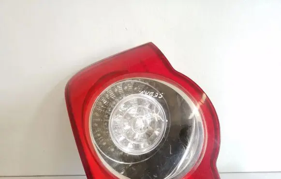 Volkswagen PASSAT B6 Rear/tail lights 275702