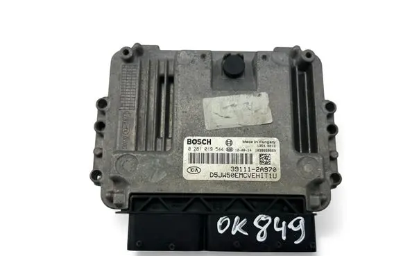 KIA Ceed Engine control unit/module ECU 391112A970 0281019544
