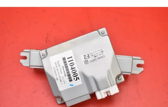 Suzuki Grand Vitara II Engine control unit/module ECU 3368054P01
