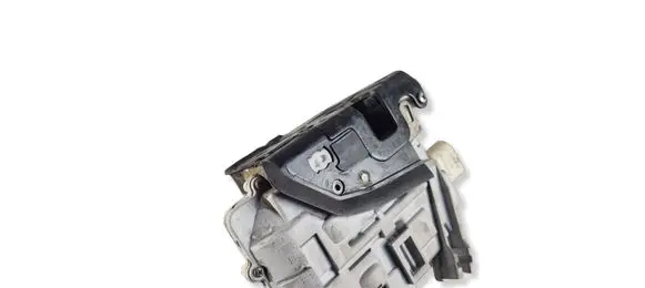 Audi A6 S6 C6 4F Front door lock 4F0837016
