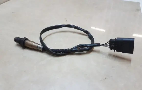 Audi A6 S6 C5 4B Lambda probe sensor 030906262