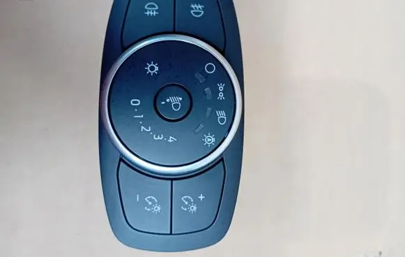 Ford Fiesta Light switch 1034567200