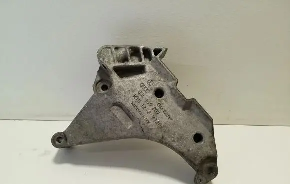 Audi Q3 8U Engine mounting bracket 03L199207