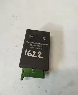 BMW 5 E34 Window wiper relay 61351384441