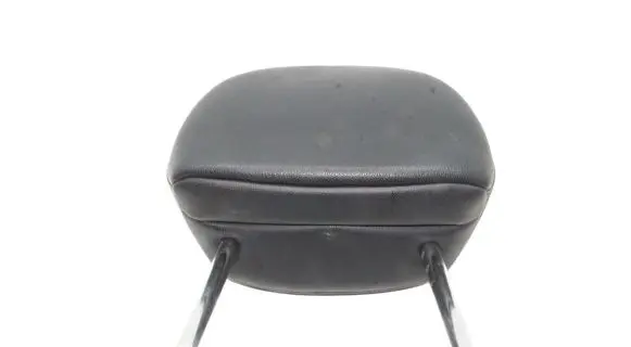Toyota Yaris Front seat headrest 