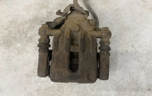 Honda Civic Rear brake caliper