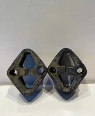 BMW 2 F22 F23 Muffler mount bracket/holder 7589931 18207589931
