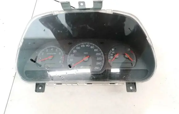 Volvo S40, V40 Speedometer (instrument cluster) 30857488 SW30887707