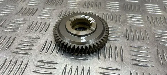Mercedes-Benz E W212 Crankshaft gear A6510302013