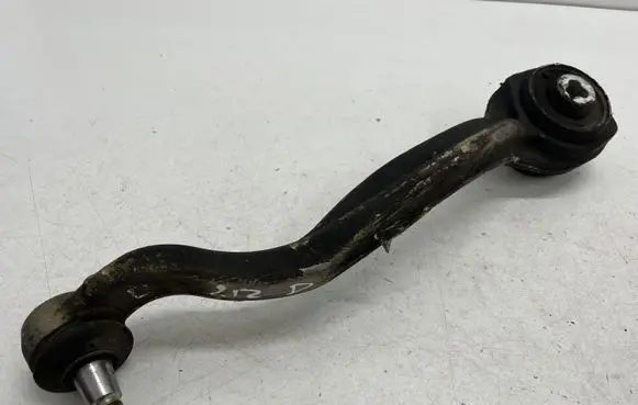 Mercedes-Benz E W212 Front lower control arm/wishbone