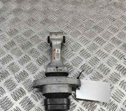 Hyundai Kona I Engine mount bracket 21950AO000