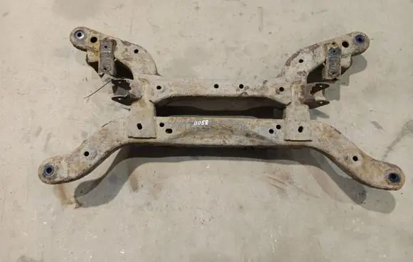 Opel Insignia A Rear subframe 