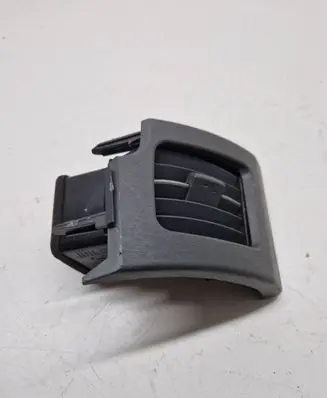 Toyota Prius (XW30) Dashboard side air vent grill/cover trim 5565047070 5566047040 5568647010