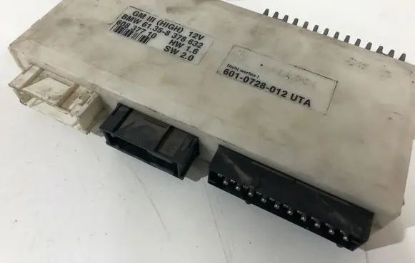 BMW 5 E39 Comfort/convenience module 61358378632 8378632