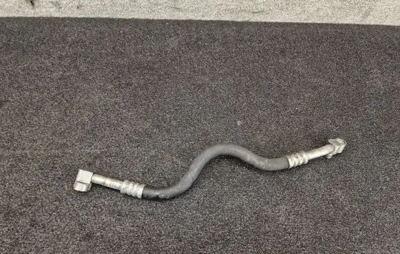 Audi A8 S8 D4 4H Air conditioning (A/C) pipe/hose 4H0260701S