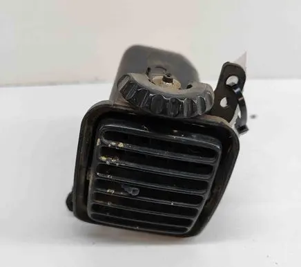 Toyota Land Cruiser (HDJ90) Dashboard air vent grill cover trim 5565060070