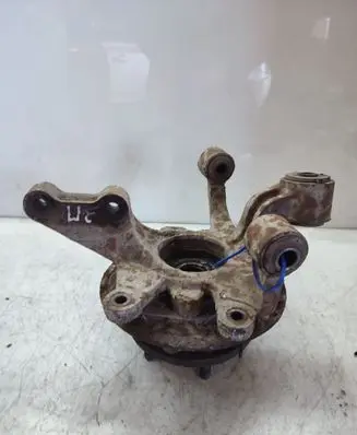 Rear wheel hub