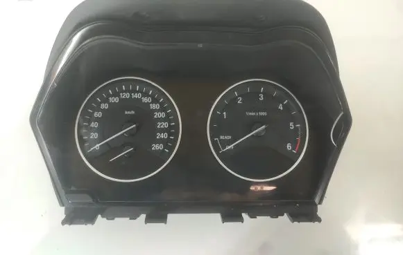 BMW 1 F20 F21 Speedometer (instrument cluster) 9325163