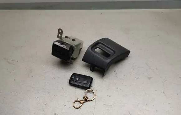 Toyota Corolla Verso AR10 Ignition key/card 554460F010