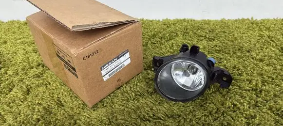 Nissan X-Trail T32 Front fog light B6a50-8990a