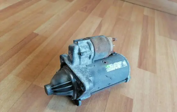 Renault Espace IV Starter motor 8200568535 233002654R TS22E8