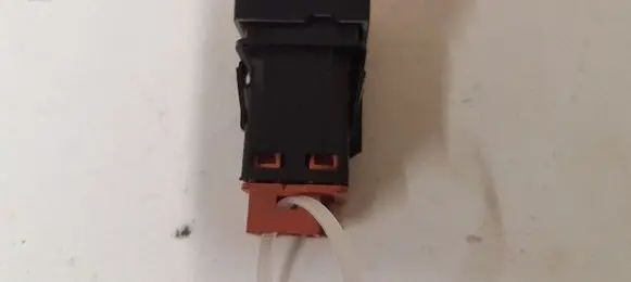 Citroen C4 Grand Picasso Fuel tank opening switch 96530658XT