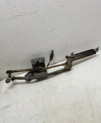 Front wiper linkage and motor
