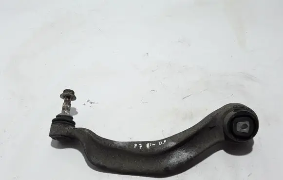 BMW 5 GT F07 Front lower control arm/wishbone 6775960