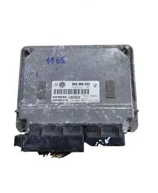 Volkswagen Golf IV Engine control unit/module 06A906033