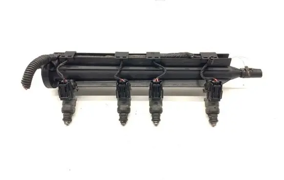Audi A3 S3 8P Fuel main line pipe 06A133317AC