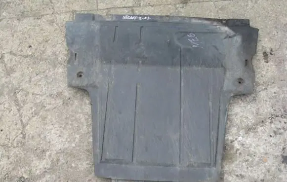 Engine splash shield/under tray