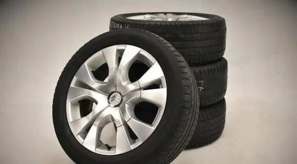 Citroen C4 I Picasso R17 alloy rim 9654386380