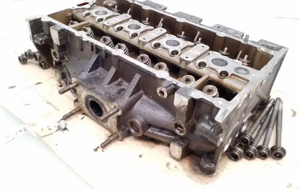 Engine head