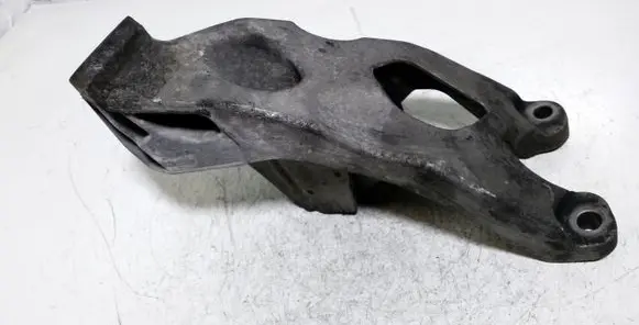Audi A5 8T 8F Engine mounting bracket 8K0199307
