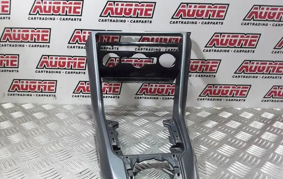 Volkswagen T-Roc Center console 2GA863097 2GA86309782Z
