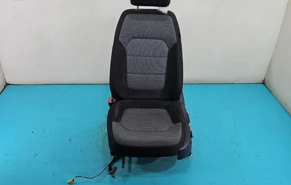 Volkswagen PASSAT B7 Front driver seat IMPRK1516615