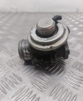 Skoda Fabia Mk1 (6Y) EGR valve 045131501C