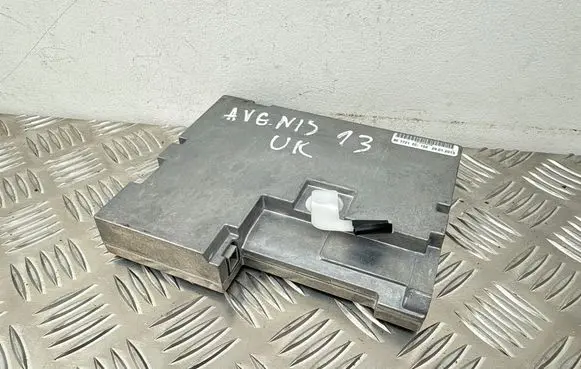 Toyota Avensis T270 GPS navigation control unit/module 86840YY131 7721AVD7531939 2472120
