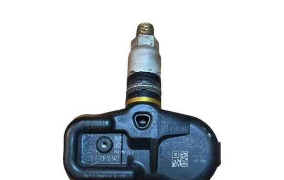 Toyota Yaris Tire pressure sensor E11035437 07C6D42 10R035437