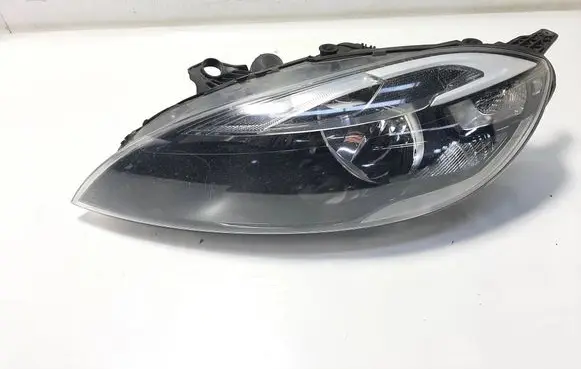 Volvo V40 Headlight/headlamp 31420005