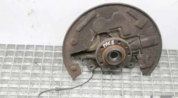 Peugeot RCZ Front wheel hub