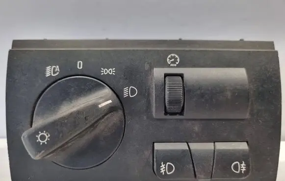 BMW X5 E53 Light switch 6909775