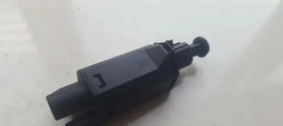 Volkswagen Golf IV Brake pedal sensor switch 1H0MWO 927189D