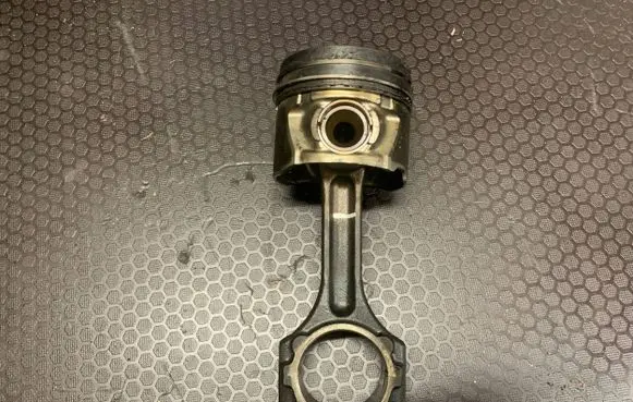 Hyundai Santa Fe Piston 1111
