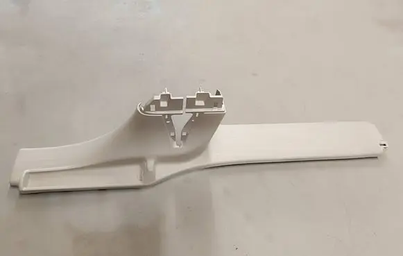 Chrysler Pacifica (B) pillar trim (bottom) 6DQ34PD2AE 101869200AYR